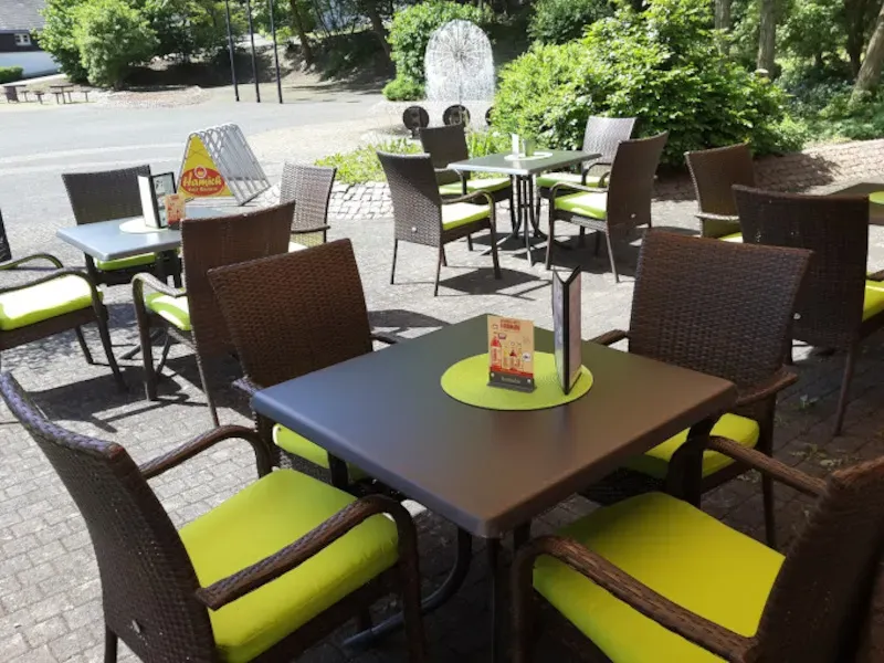 BookNoFees: Brutărie – Bäckerei Café Hamich – Bestwig – Brutăria-cafenea Hamich, fotografie 1
