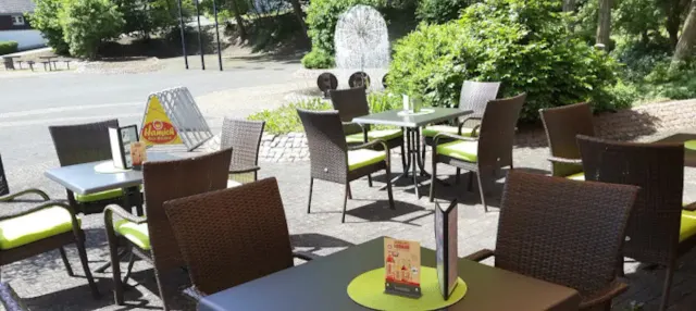 BookNoFees: Brutărie – Bäckerei Café Hamich – Bestwig – Brutăria-cafenea Hamich, fotografie 3