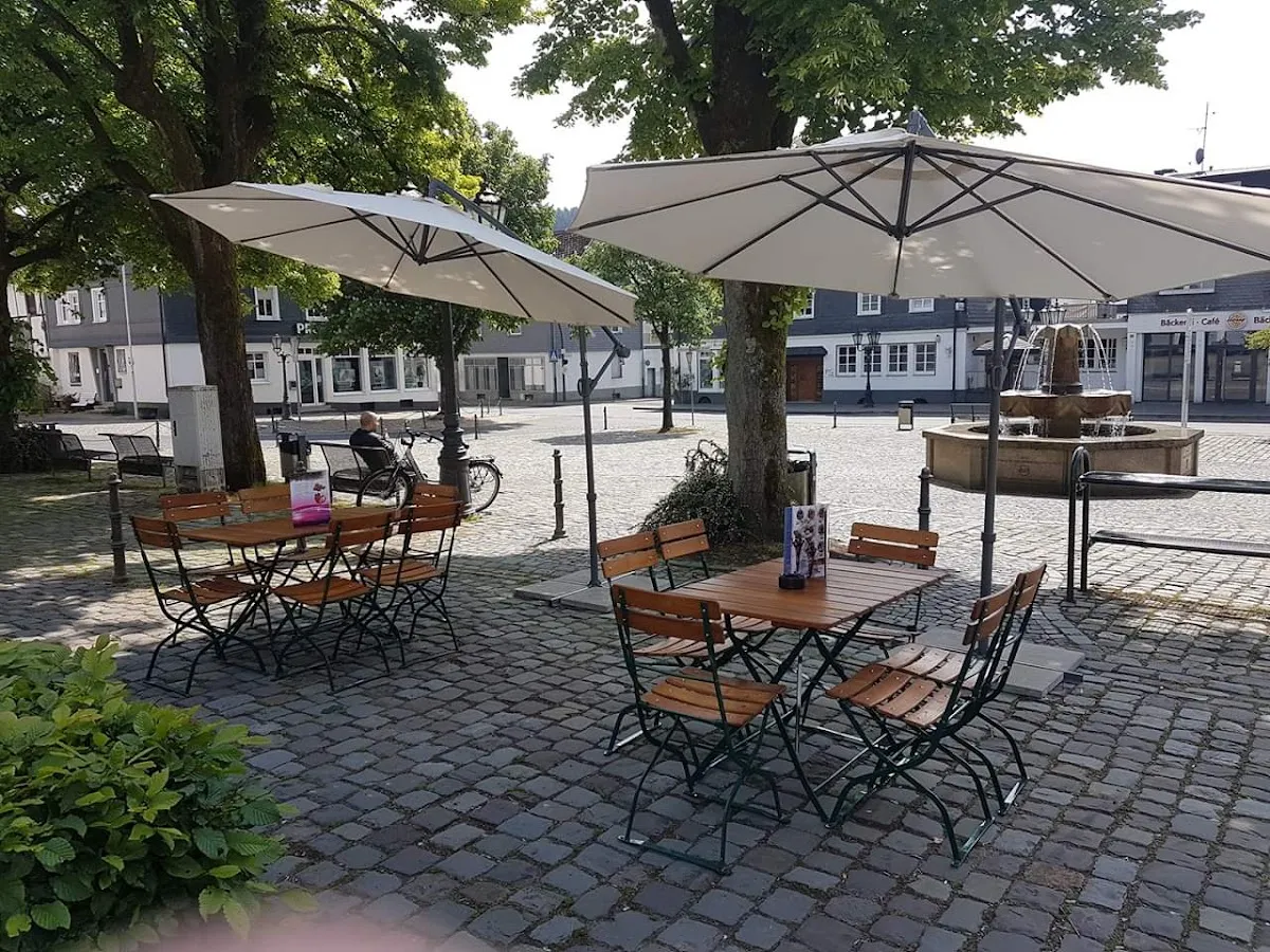 BookNoFees: Restaurant – Eiscafe San Remo – Drolshagen – Eiscafe San Remo, fotografie 1