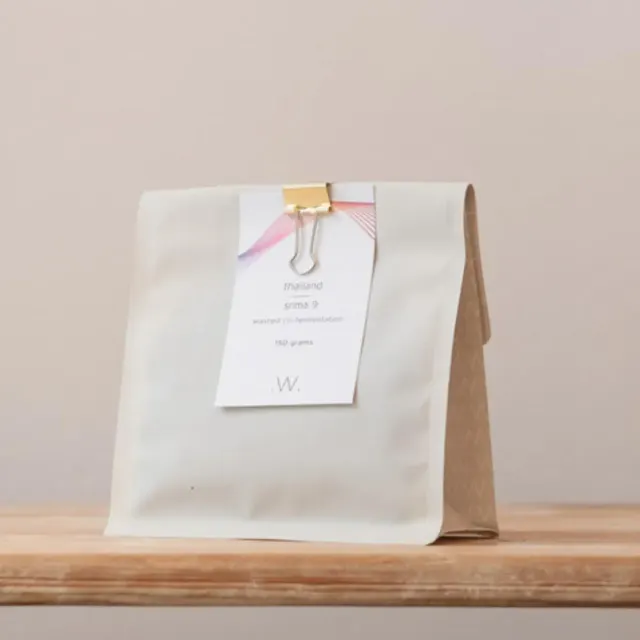 BookNoFees: Cafenea – White Label Coffee – Amsterdam – Cafea „White Label”, fotografie 2