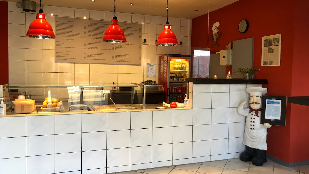 BookNoFees: Restaurant – Der Schlemmer Imbiss – Halver – Găstrușca, fotografie 1