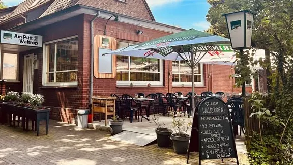 BookNoFees: Restaurant – Am Pütt – Waltrop – Fântâna mea, fotografie 1