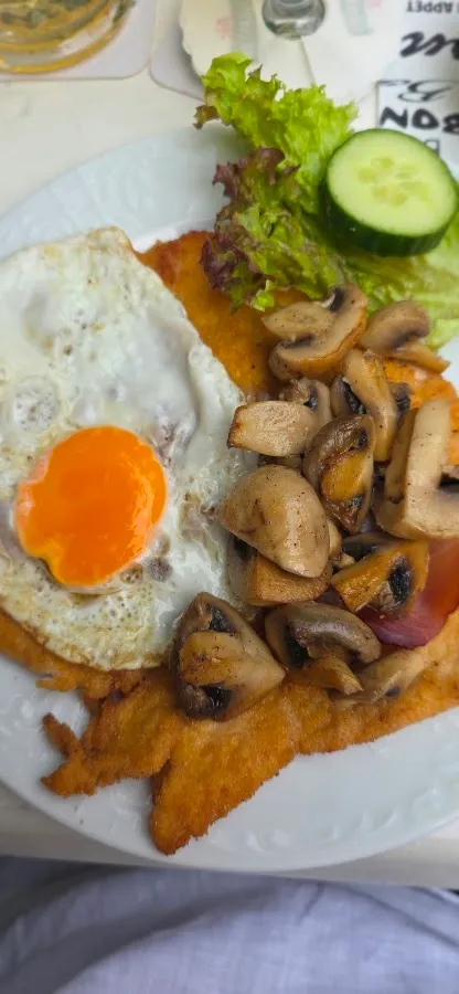 BookNoFees: Restaurant – Am Pütt – Waltrop – Fântâna mea, fotografie 2