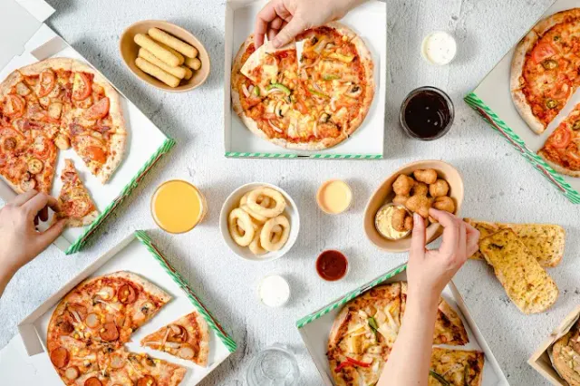 BookNoFees: Snack-bar – Mizzoni Pizza – Dublin – Mizzoni Pizza, fotografie 3