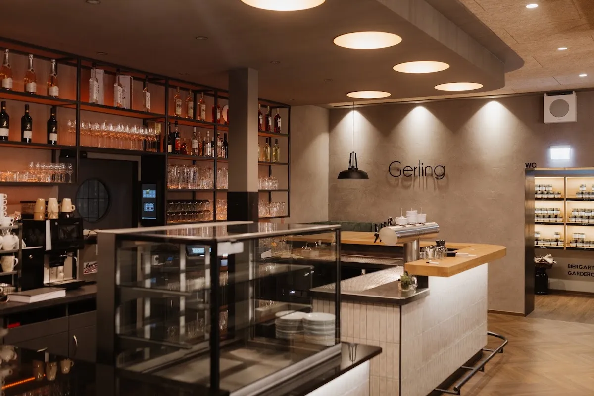 BookNoFees: Restaurant – Café Restaurant Gerling – Erwitte – Cafeneaua-restaurant Gerling, fotografie 1