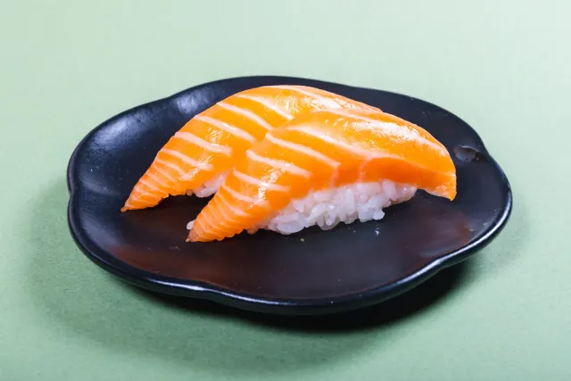BookNoFees: Restaurant – Maki Line – Brussels – Linia Maki, fotografie 3