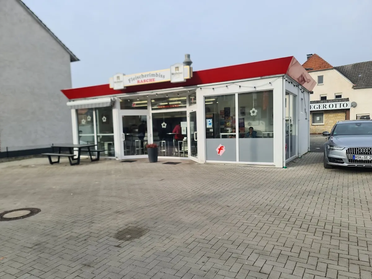 BookNoFees: Restaurant – Rasche Fleischergrill Imbiß – Marsberg – Snack-bar cu grătar rapid de carne, fotografie 1
