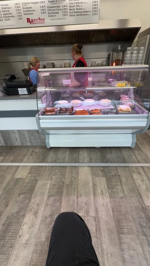 BookNoFees: Restaurant – Rasche Fleischergrill Imbiß – Marsberg – Snack-bar cu grătar rapid de carne, fotografie 3