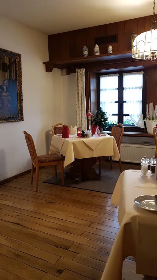 BookNoFees: Restaurant – Landhaus Massener Heide Doetsch – Unna – Casă de țară Massener Heide Doetsch, fotografie 2