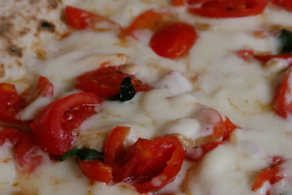 BookNoFees: Fotografie ilustrativă: Pizza